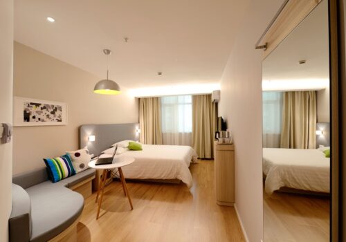 hotel-1330841_1280